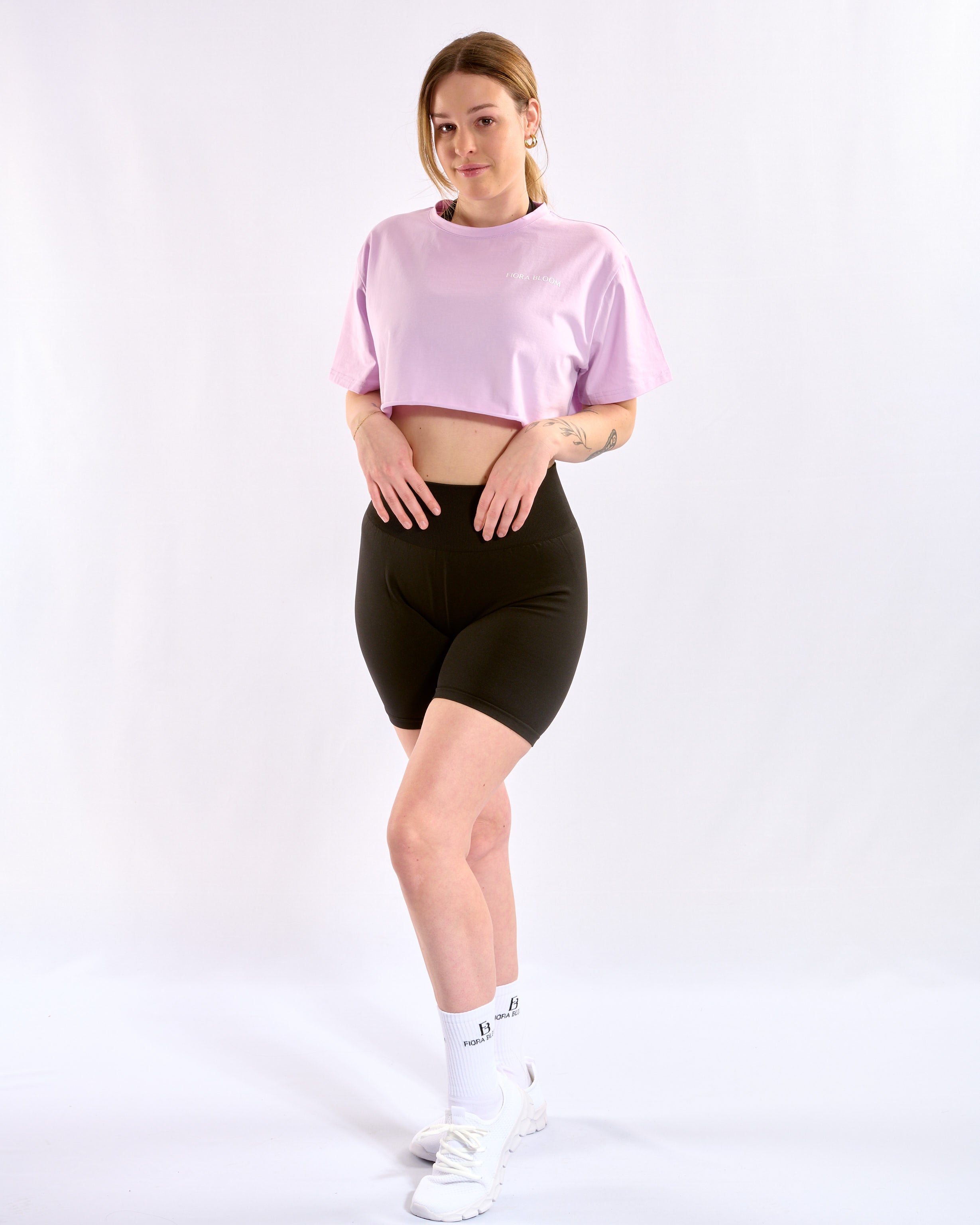 Seamless Scrunch Shorts Schwarz