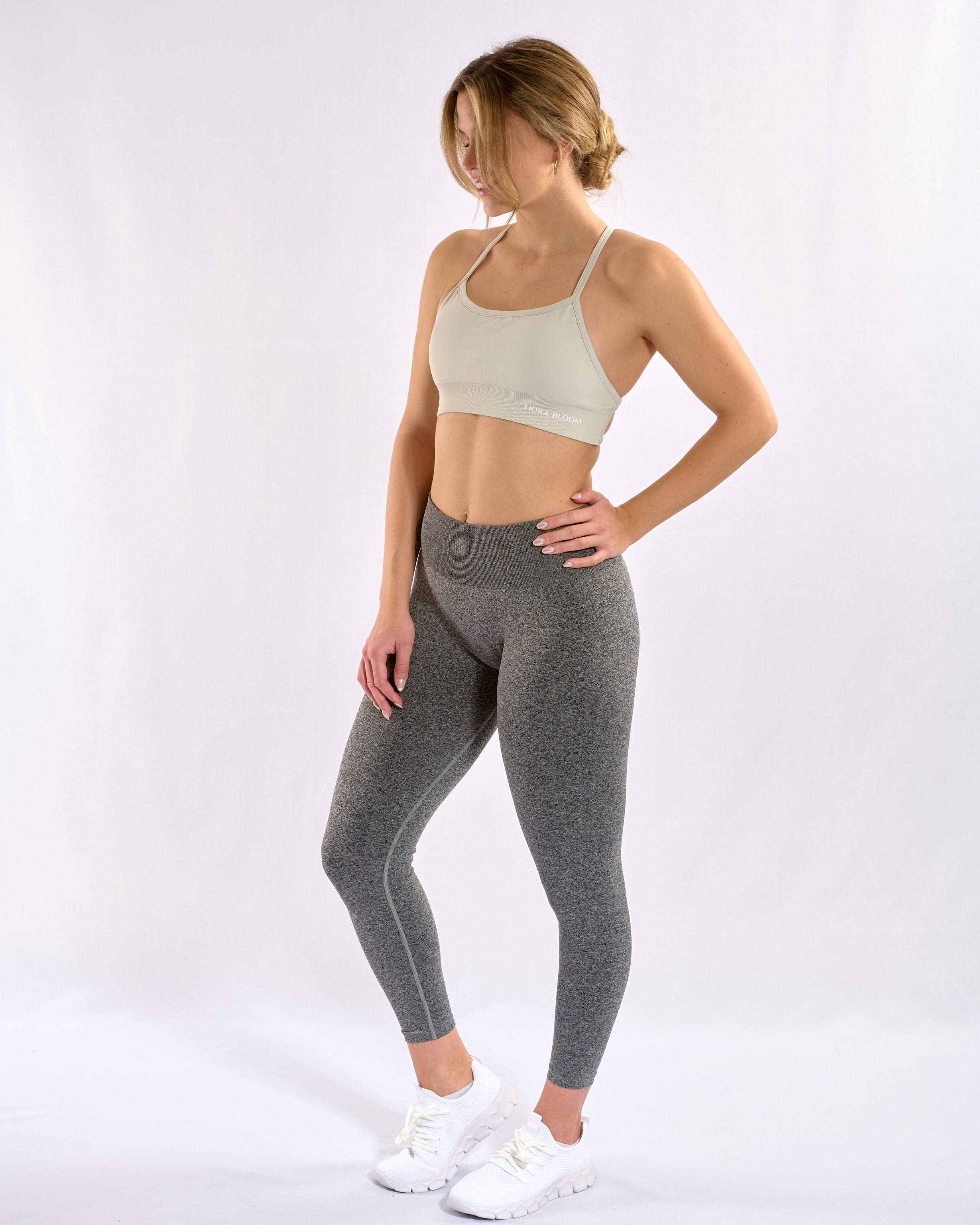 Seamless Crossback Top Grau